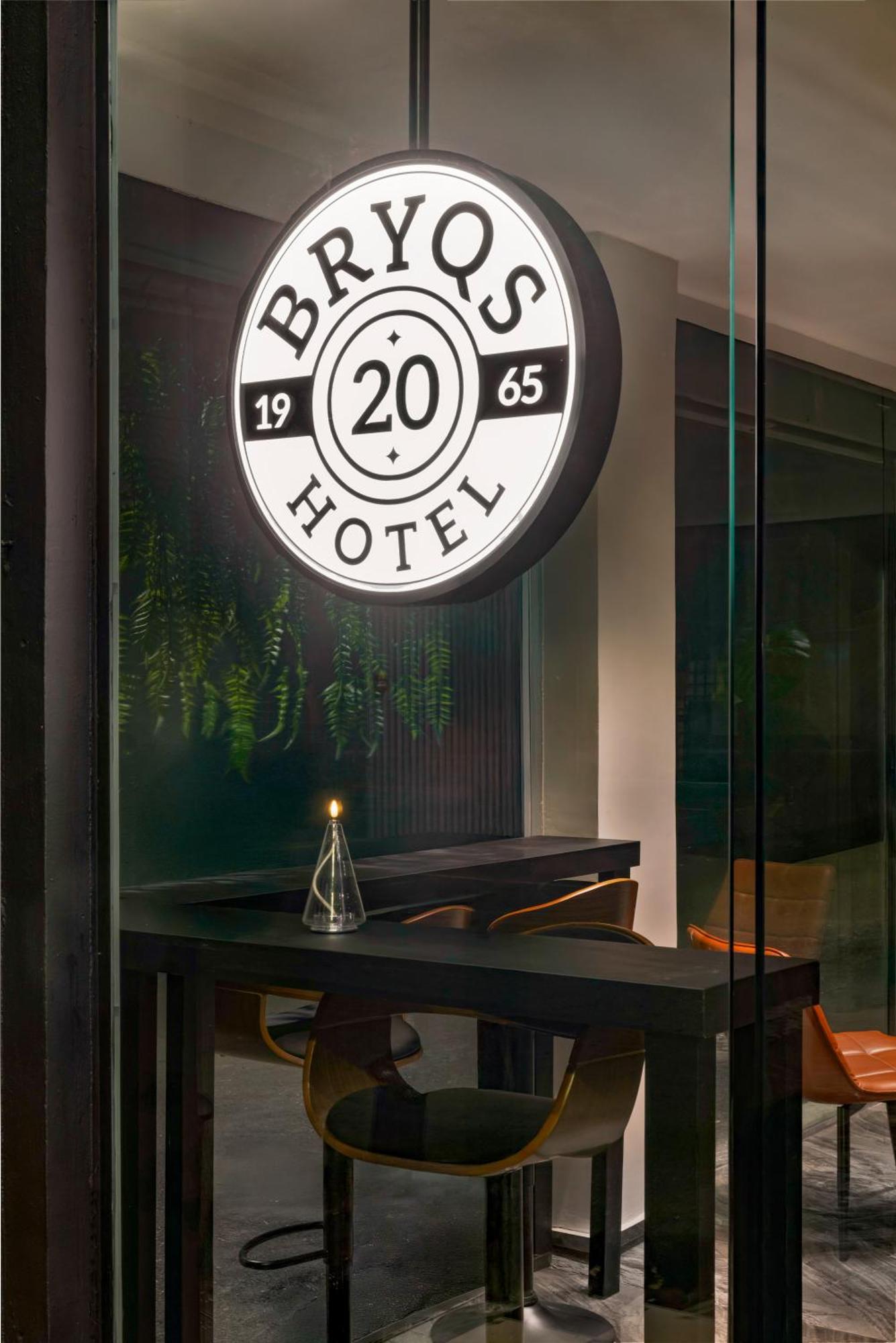 Bryqs Hotel Куала-Лумпур Екстер'єр фото